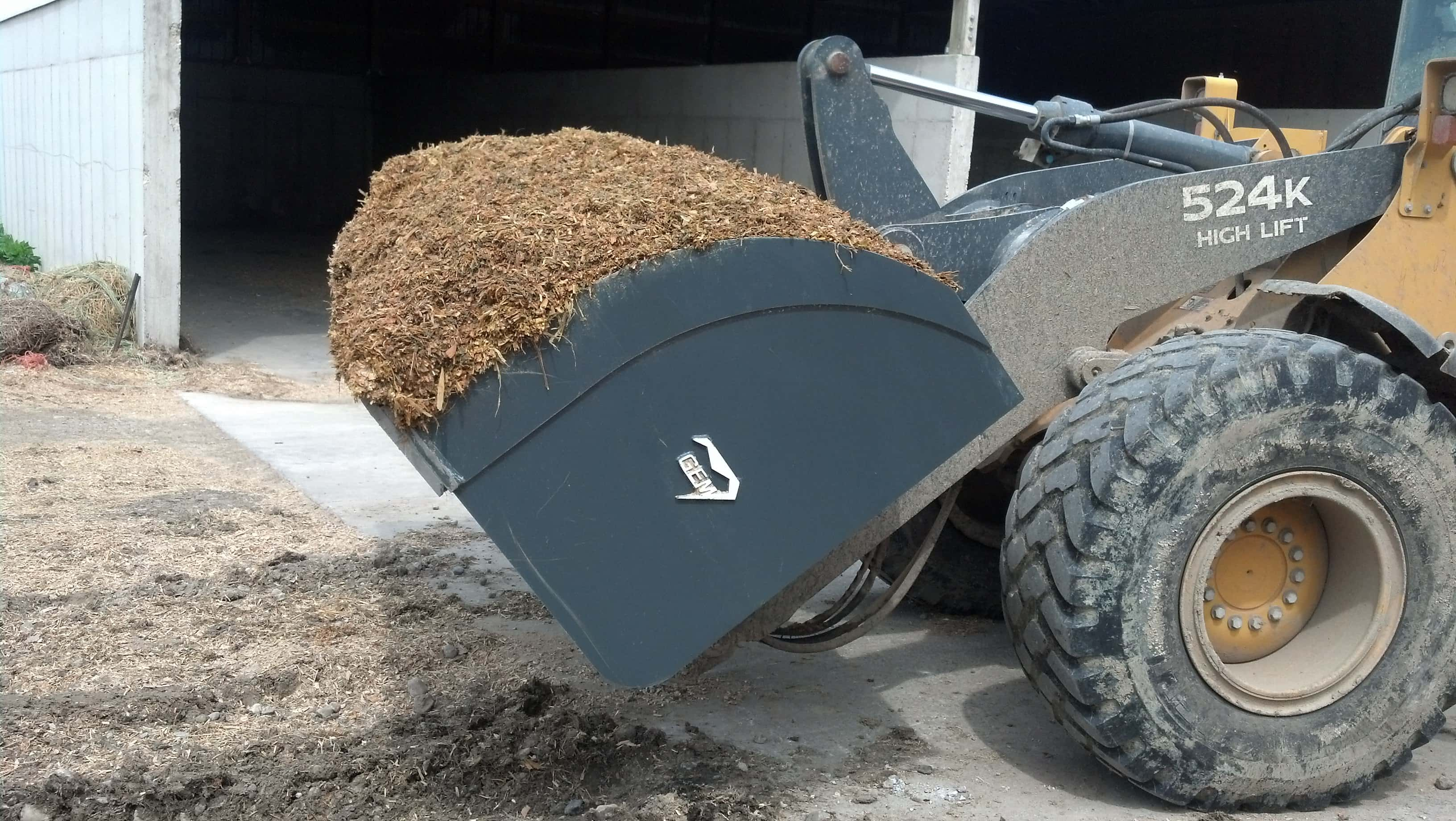 SILAGE BUCKET 2